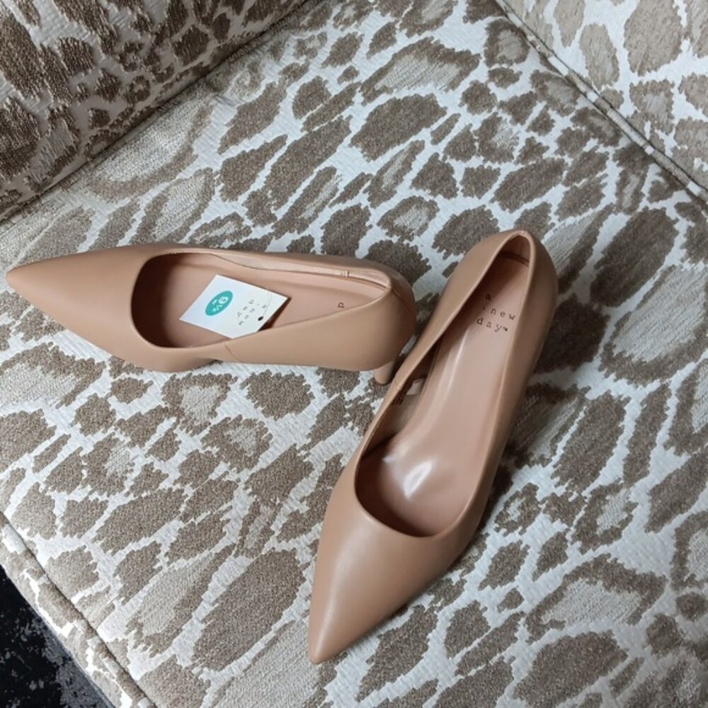 a new day nude stiletto heels ✨ sz 9.5 W - Picture 2 of 4